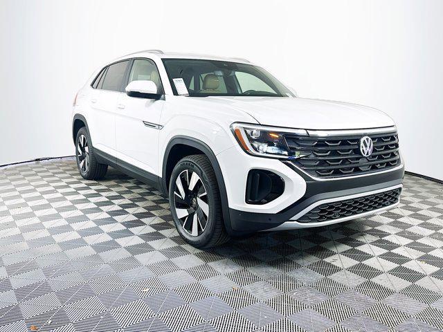 new 2025 Volkswagen Atlas Cross Sport car, priced at $40,893