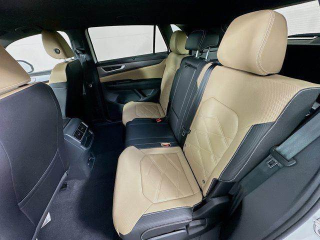 new 2025 Volkswagen Atlas Cross Sport car, priced at $40,893