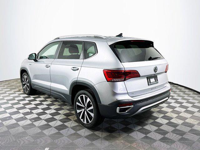 used 2022 Volkswagen Taos car