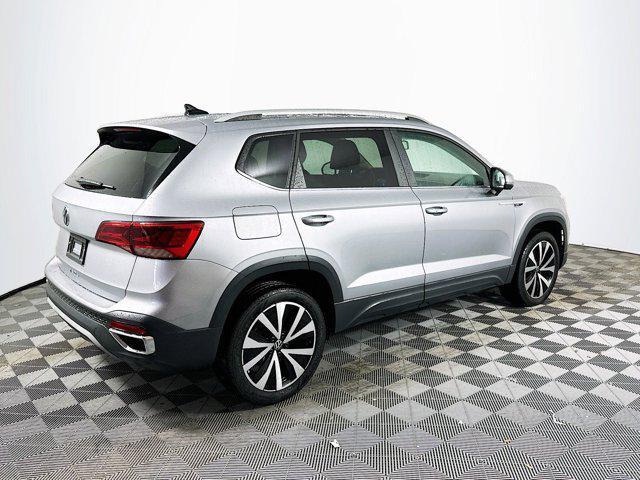 used 2022 Volkswagen Taos car