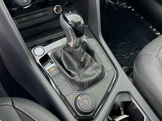 new 2024 Volkswagen Taos car, priced at $31,328