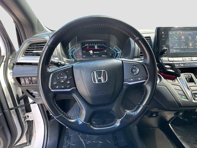 used 2023 Honda Odyssey car, priced at $27,299