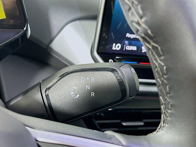 new 2025 Volkswagen ID.4 car, priced at $47,068