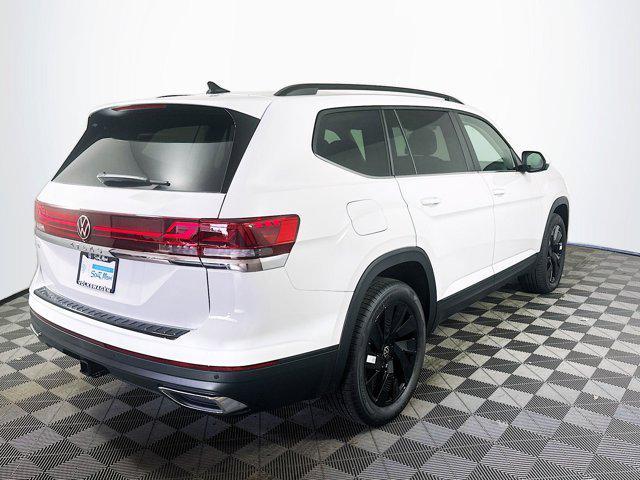 new 2025 Volkswagen Atlas car, priced at $45,056