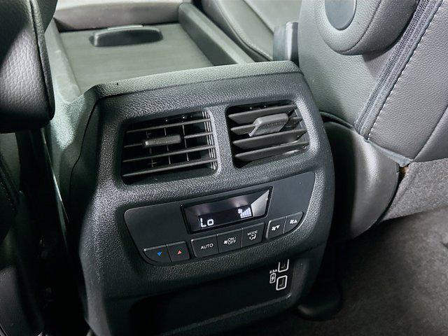 used 2022 Honda Pilot car, priced at $28,894