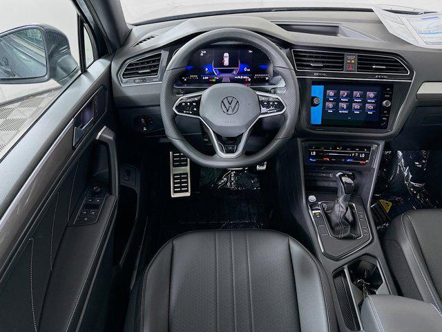 new 2024 Volkswagen Tiguan car, priced at $32,300