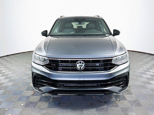 new 2024 Volkswagen Tiguan car, priced at $32,300