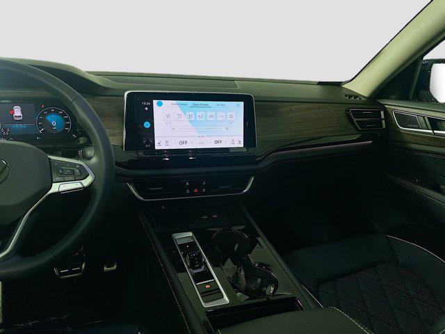 new 2025 Volkswagen Atlas car, priced at $51,266