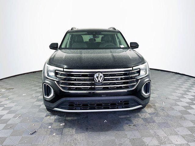 new 2025 Volkswagen Atlas car, priced at $44,861