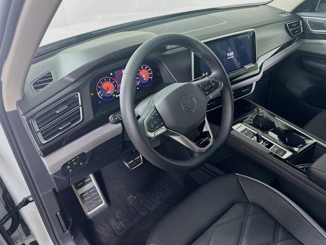 new 2025 Volkswagen Atlas car, priced at $45,834