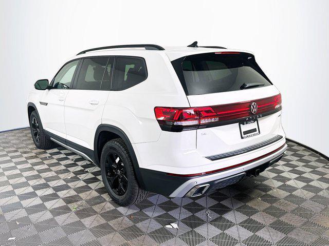new 2025 Volkswagen Atlas car, priced at $45,834