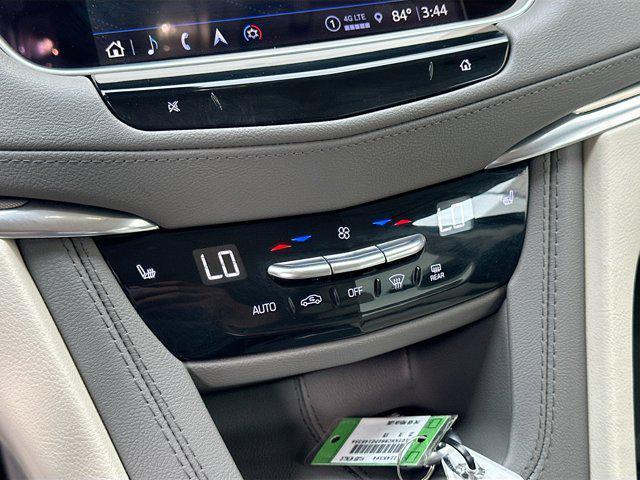 used 2023 Cadillac XT5 car, priced at $27,431