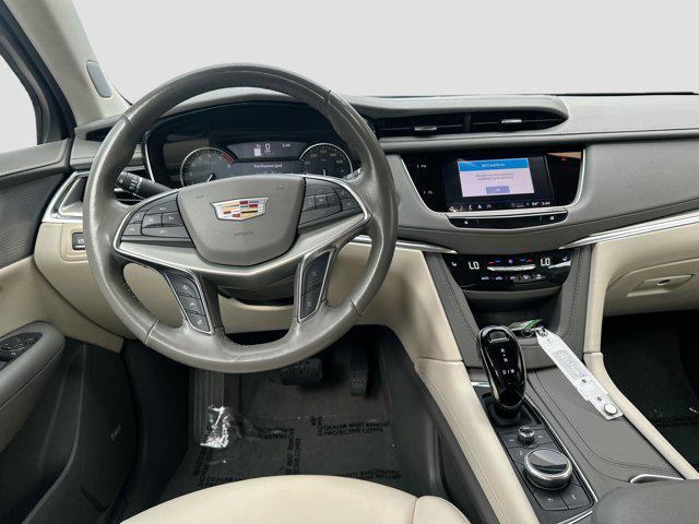 used 2023 Cadillac XT5 car, priced at $27,431