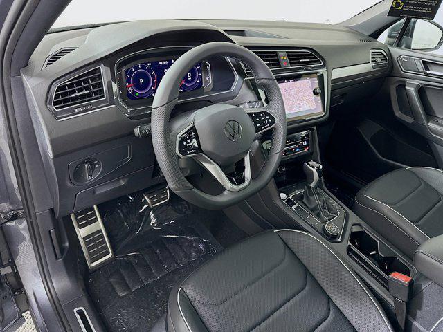 new 2024 Volkswagen Tiguan car, priced at $35,078