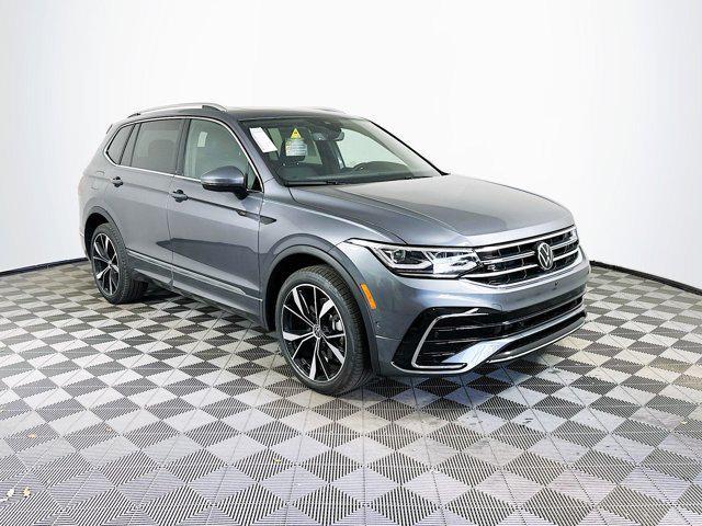 new 2024 Volkswagen Tiguan car, priced at $38,657