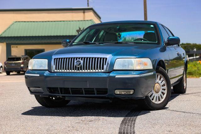 used 2007 Mercury Grand Marquis car, priced at $6,491