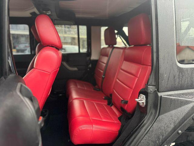 used 2015 Jeep Wrangler Unlimited car, priced at $17,995