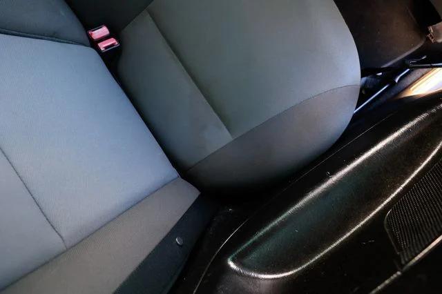 used 2007 Ford Focus car, priced at $995