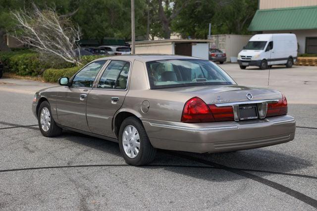 used 2005 Mercury Grand Marquis car, priced at $9,995