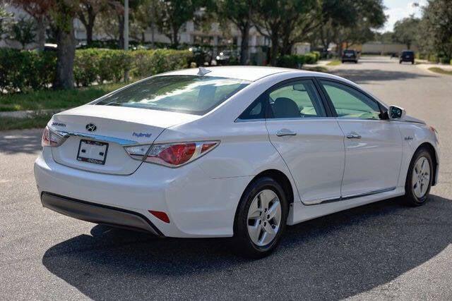 used 2012 Hyundai Sonata Hybrid car, priced at $6,995