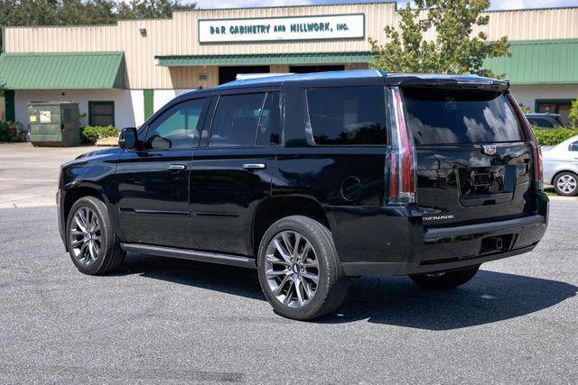 used 2020 Cadillac Escalade car, priced at $29,995