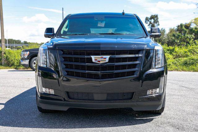 used 2020 Cadillac Escalade car, priced at $29,995