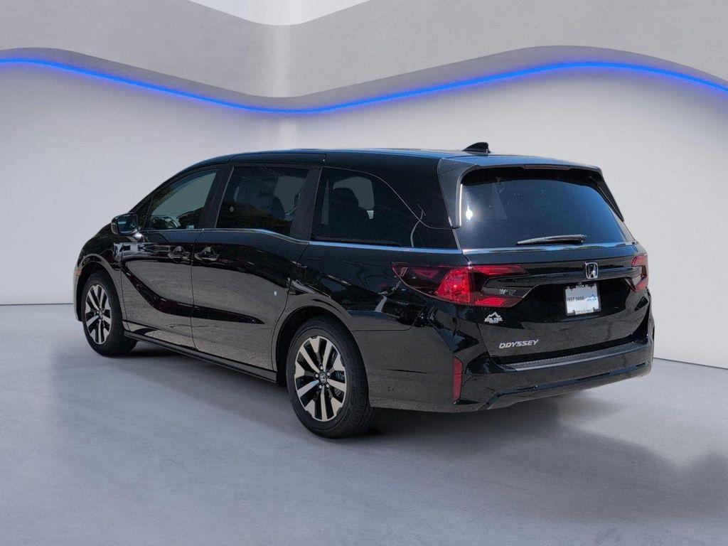 new 2026 Honda Odyssey car, priced at $43,404