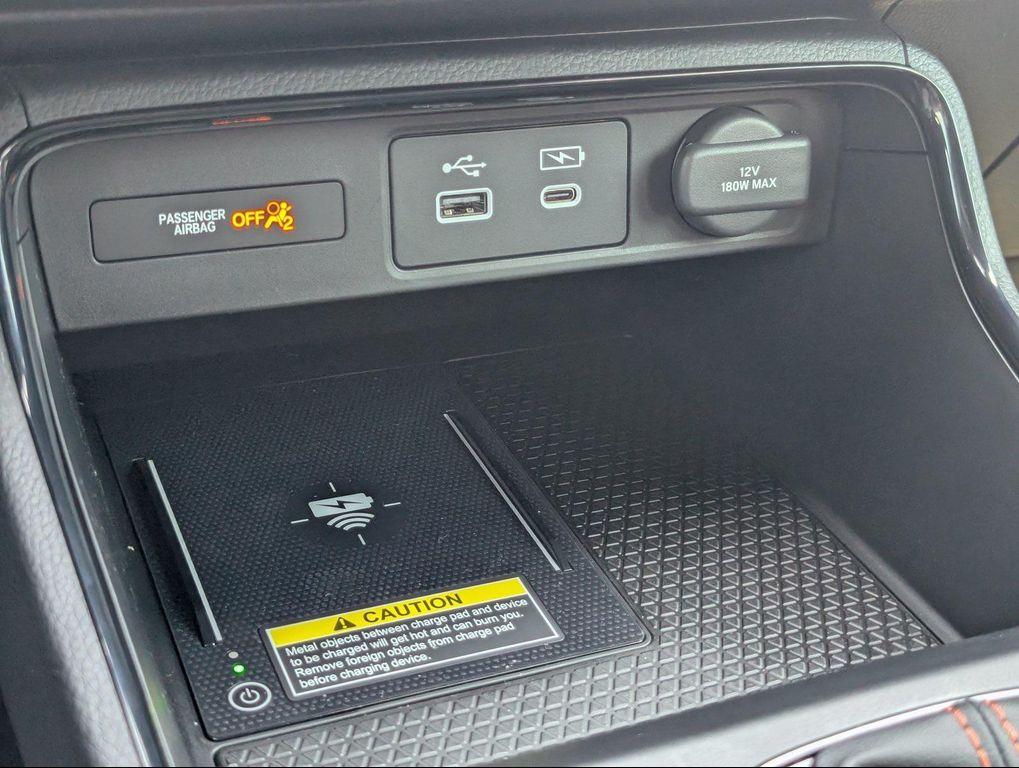 new 2025 Honda CR-V Hybrid car, priced at $38,576