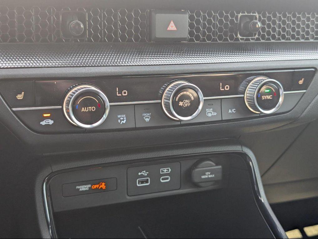 new 2025 Honda CR-V Hybrid car, priced at $38,576