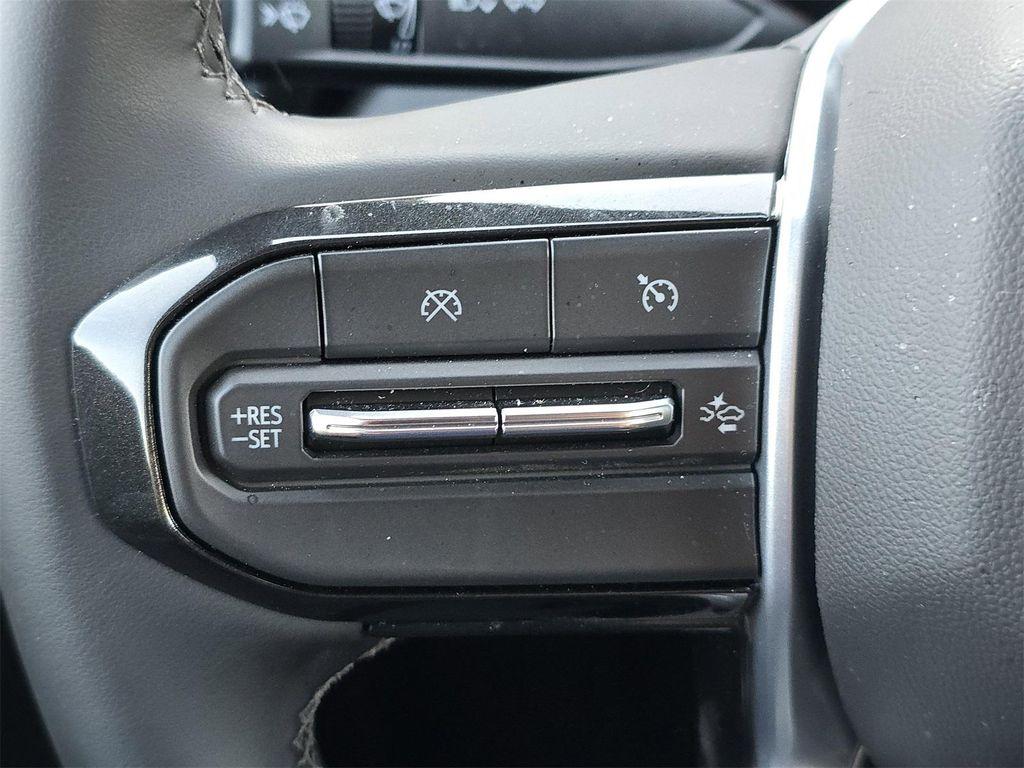 used 2025 Chevrolet Colorado car, priced at $31,750