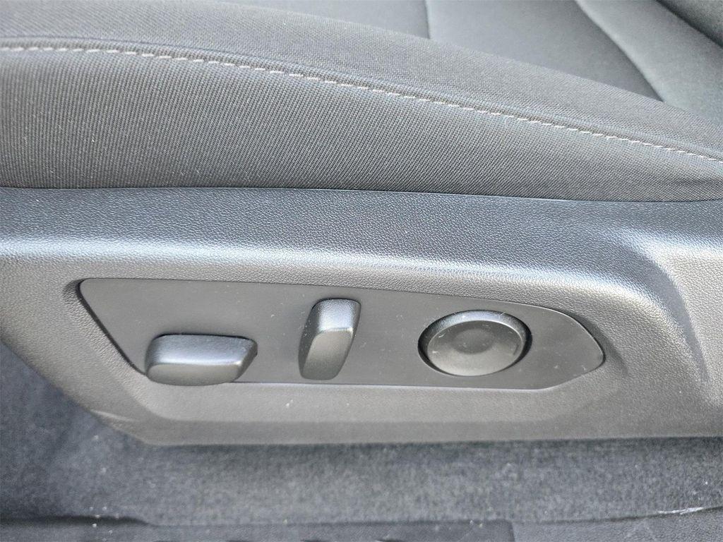 used 2025 Chevrolet Colorado car, priced at $31,750