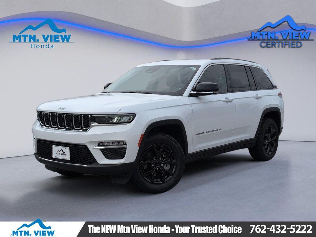 used 2022 Jeep Grand Cherokee car, priced at $25,900