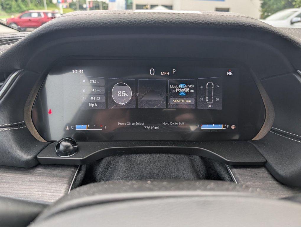 used 2022 Jeep Grand Cherokee car, priced at $25,900