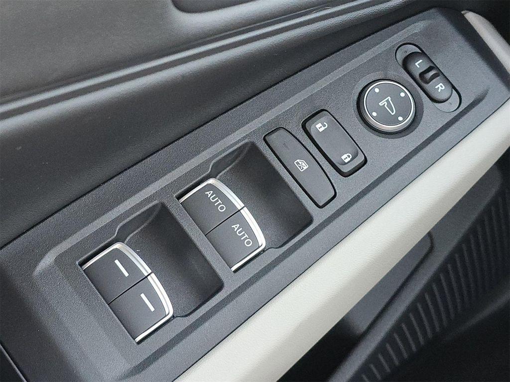 new 2025 Honda Accord car, priced at $31,689