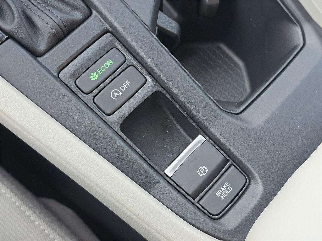 new 2025 Honda Accord car, priced at $31,689