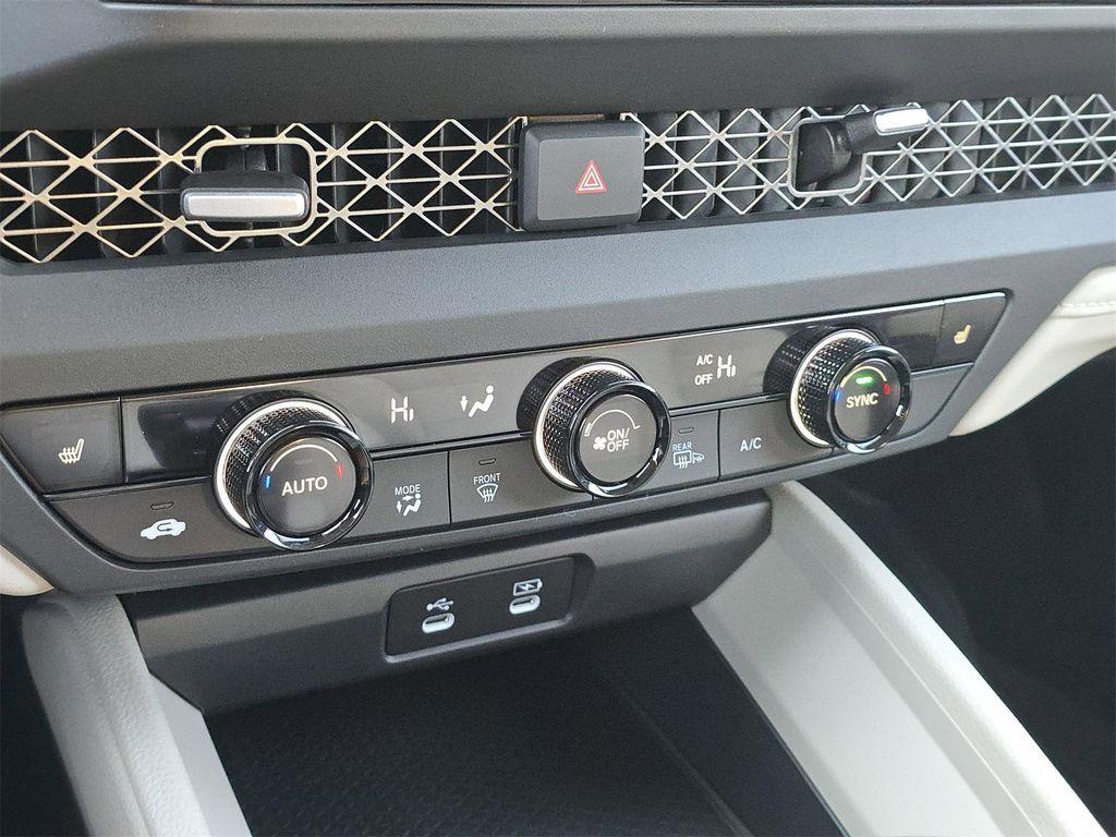 new 2025 Honda Accord car, priced at $31,689