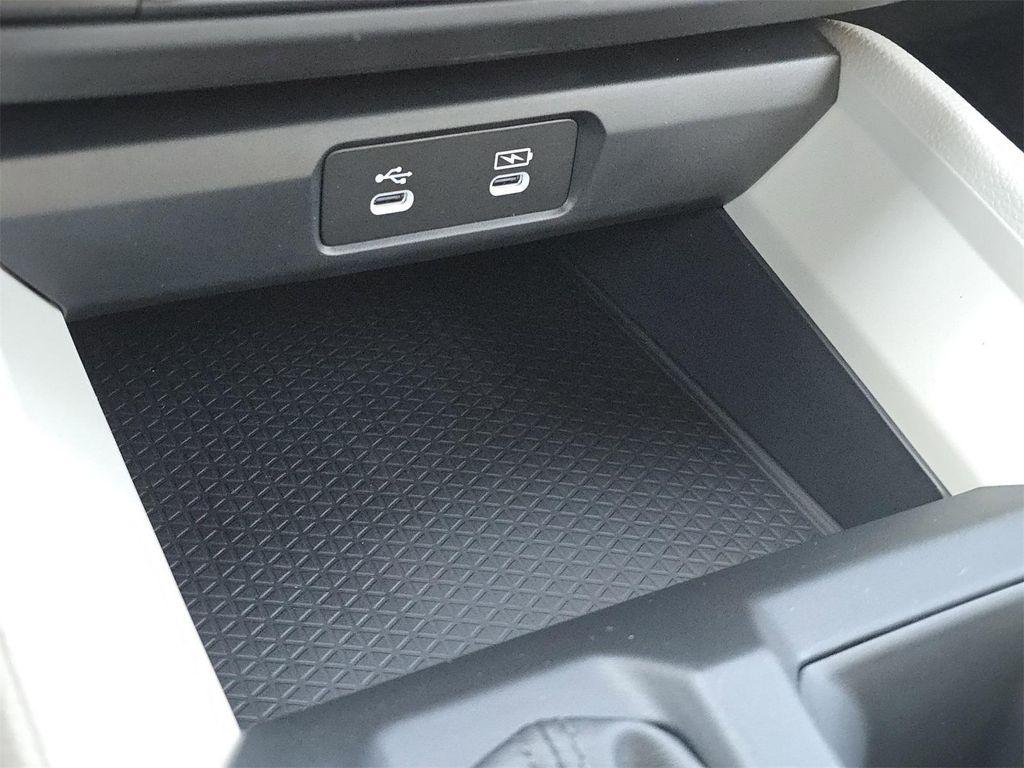 new 2025 Honda Accord car, priced at $31,689