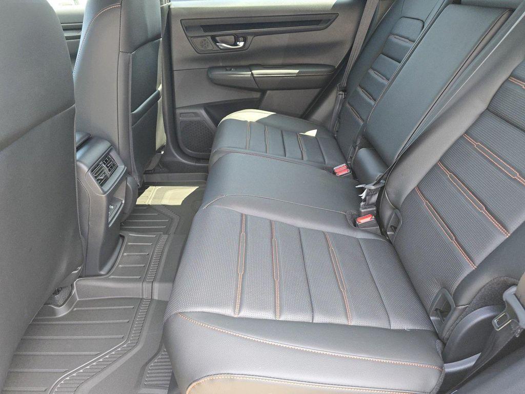 new 2026 Honda CR-V Hybrid car, priced at $39,372