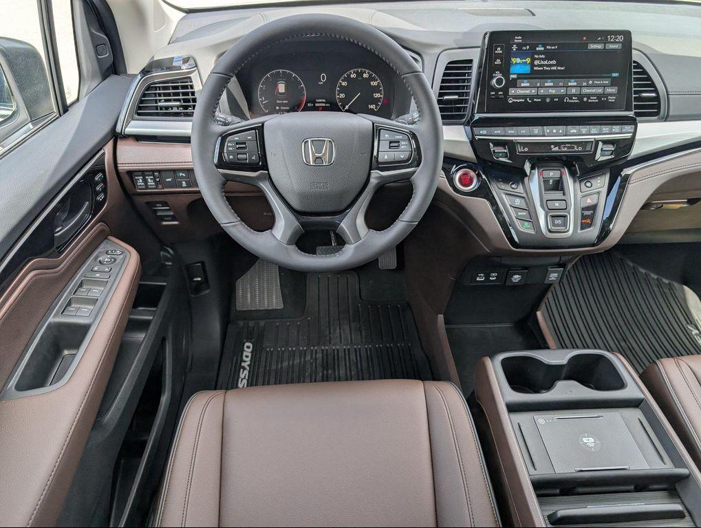 new 2026 Honda Odyssey car, priced at $48,951