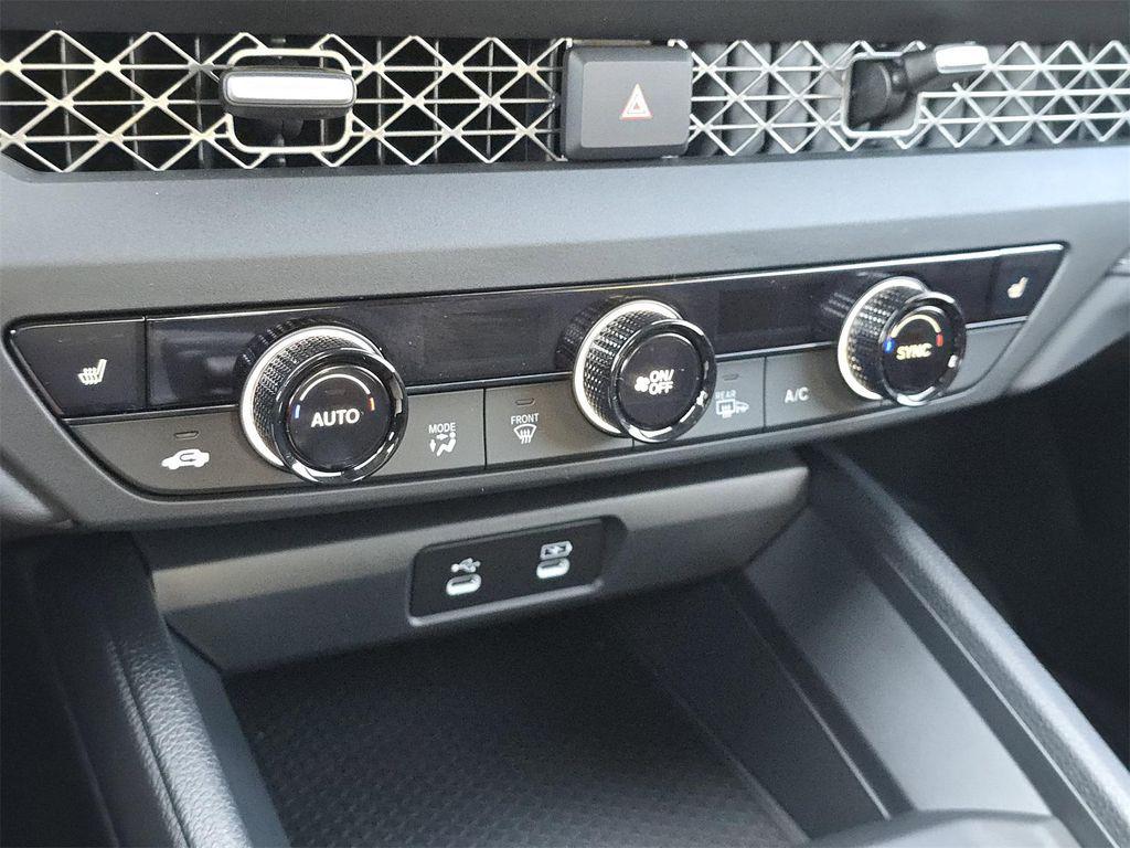 new 2025 Honda Accord car, priced at $31,266