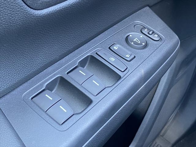 new 2025 Honda CR-V Hybrid car, priced at $38,680