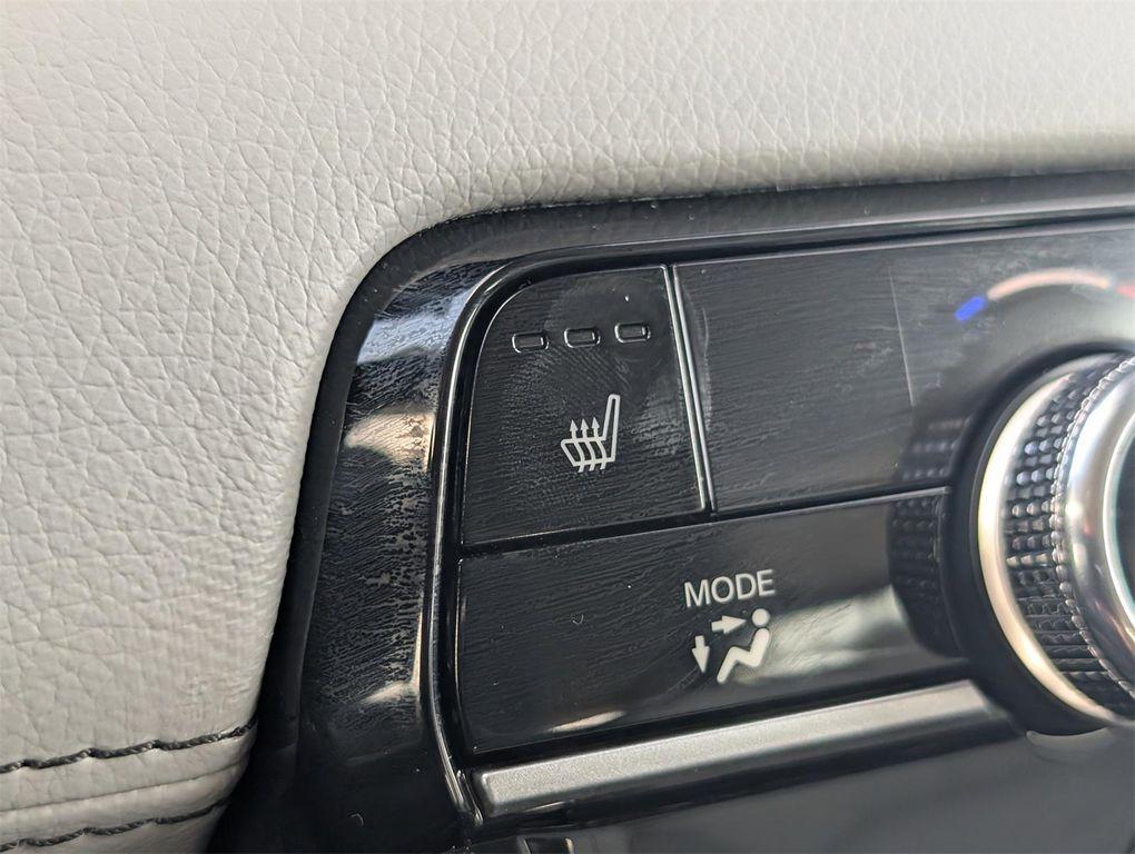 new 2025 Honda Pilot car, priced at $43,405