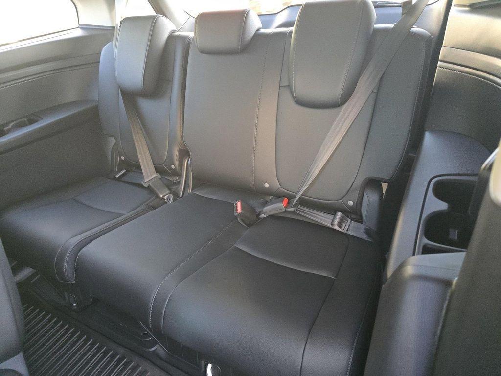 new 2026 Honda Odyssey car, priced at $44,659