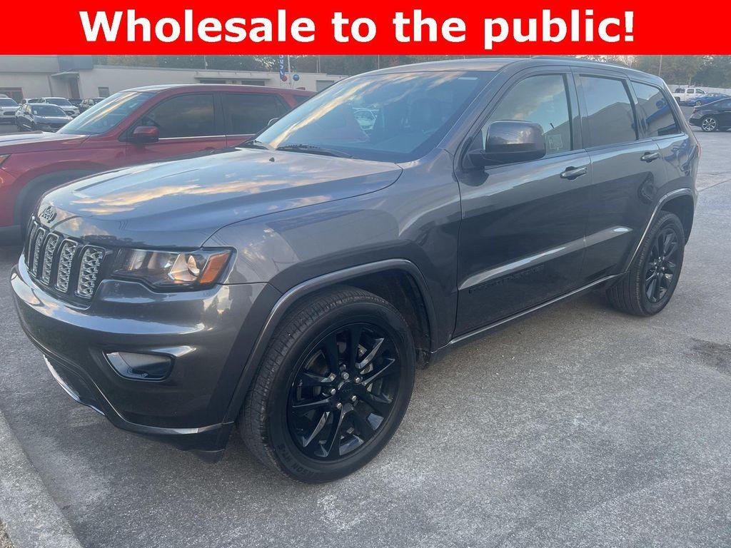 used 2017 Jeep Grand Cherokee car, priced at $12,500