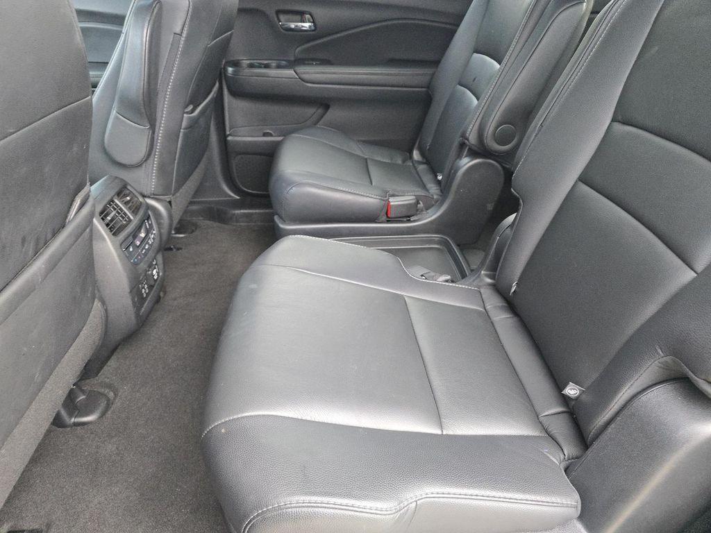 used 2021 Honda Pilot car, priced at $29,500