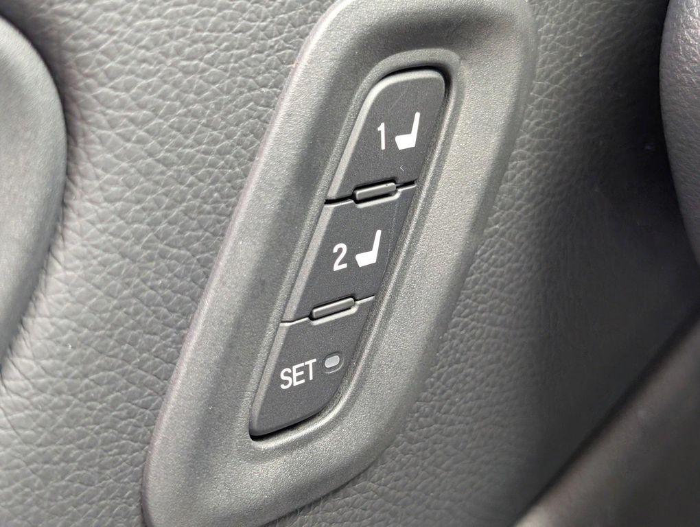 new 2025 Honda Pilot car, priced at $47,128