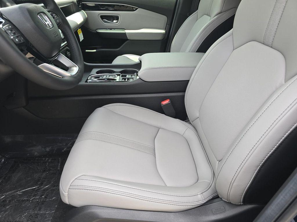 new 2025 Honda Pilot car, priced at $45,000