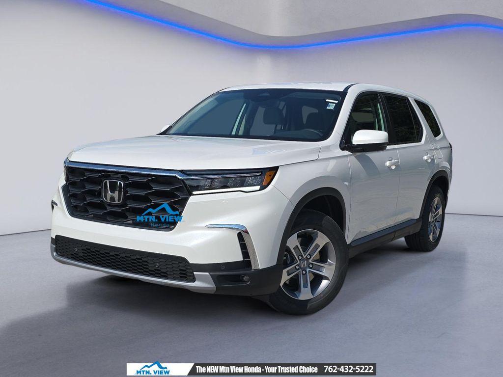 new 2025 Honda Pilot car, priced at $46,135