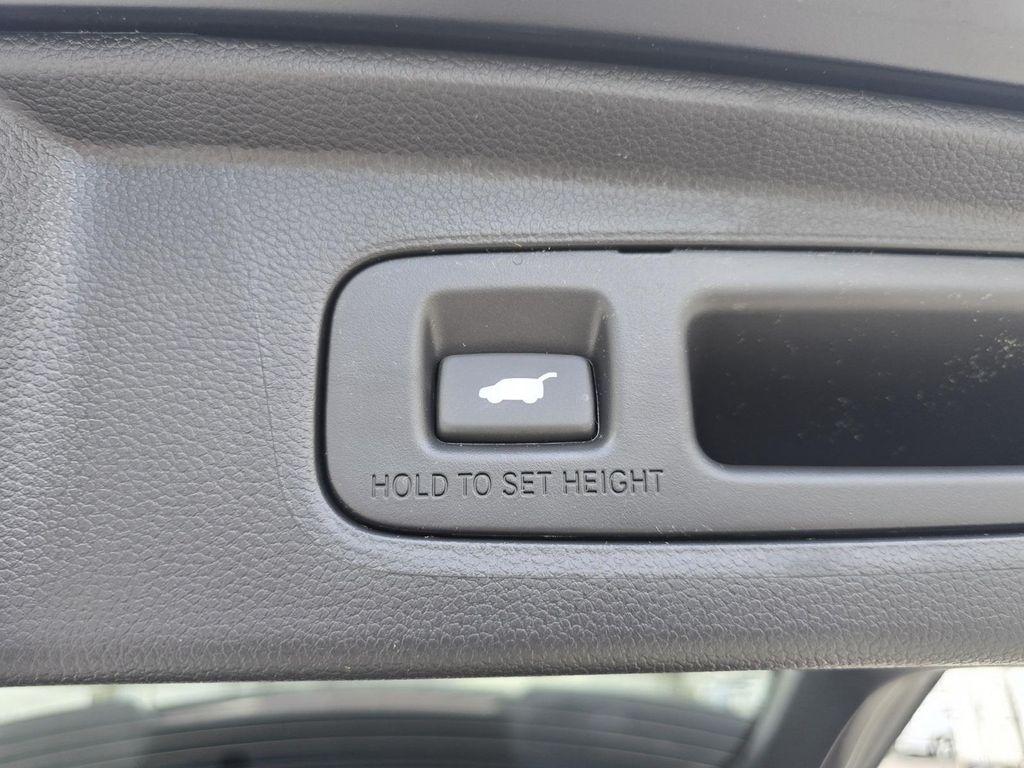 new 2026 Honda CR-V Hybrid car, priced at $39,955