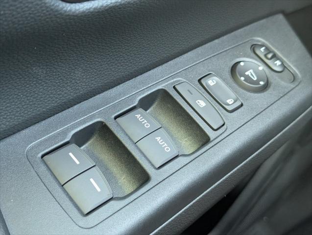 new 2025 Honda CR-V Hybrid car, priced at $36,500